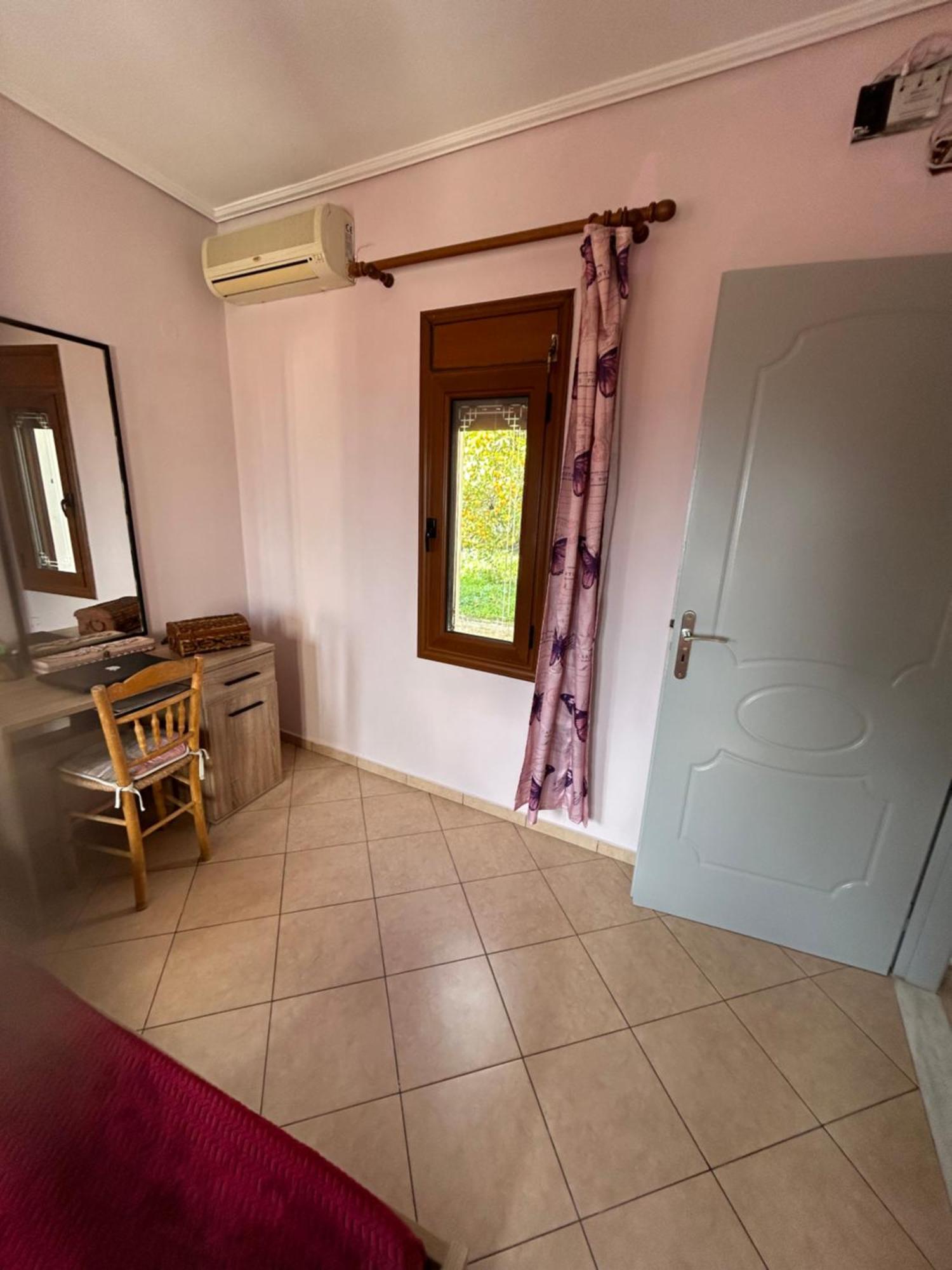 Ouranias House Holiday home Marathokampos